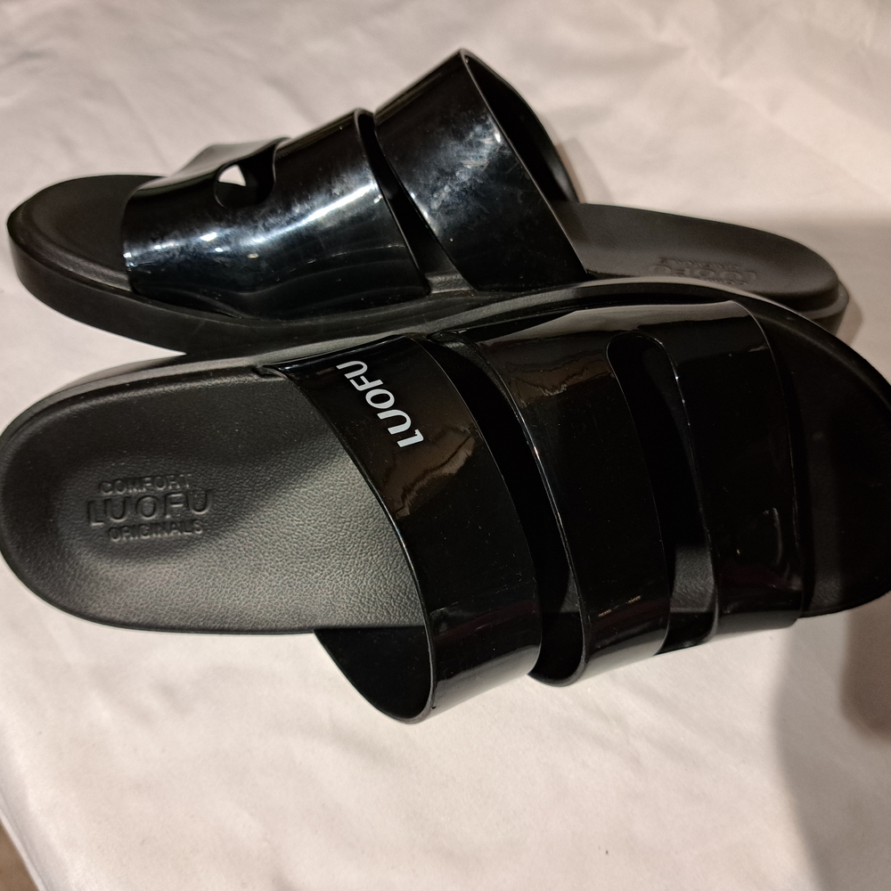 Black Slide Sandals